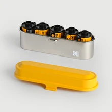 Kodak Filmdose 135 gelb (fr 5 Rollen 135 Filme) - einreihig